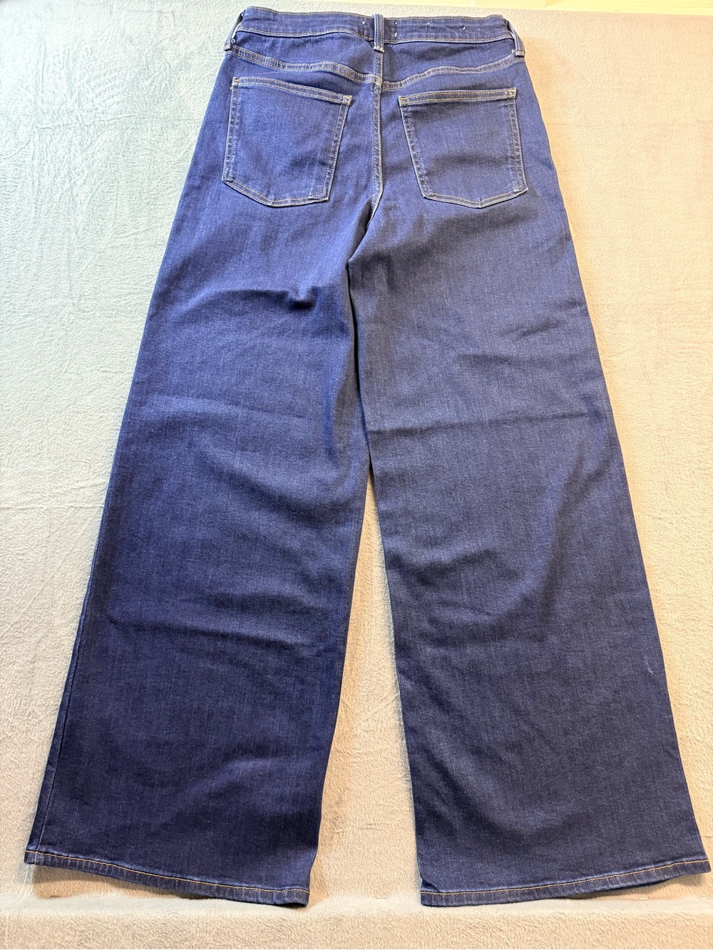 Universal Thread - Wide-Leg Dark Blue Women’s Jeans - Picture 10 of 11